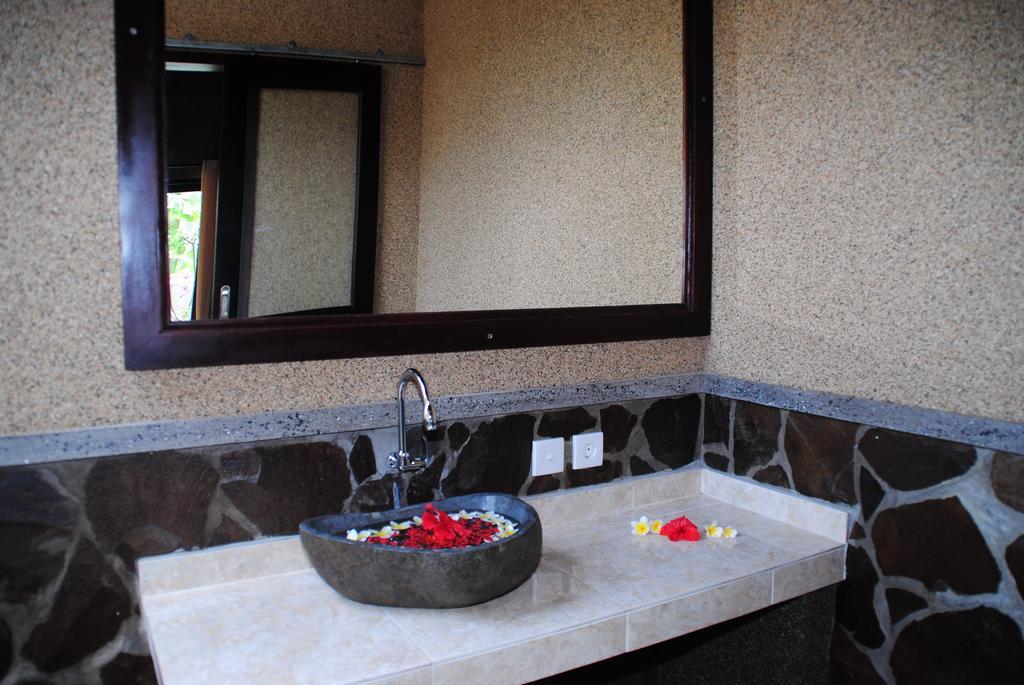 Oma In Pemuteran Baliアパートメント 部屋 写真